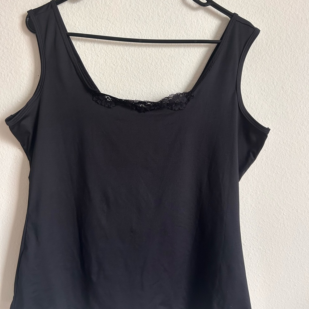 Jones New York Black Tank with Lace Detail